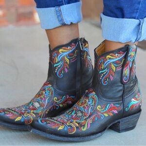 Old Gringo / Dulce Calavera Embroidered Ankle Boots